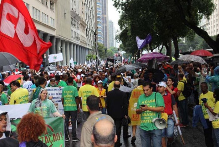 Mais um dia de protestos no Centro do Rio