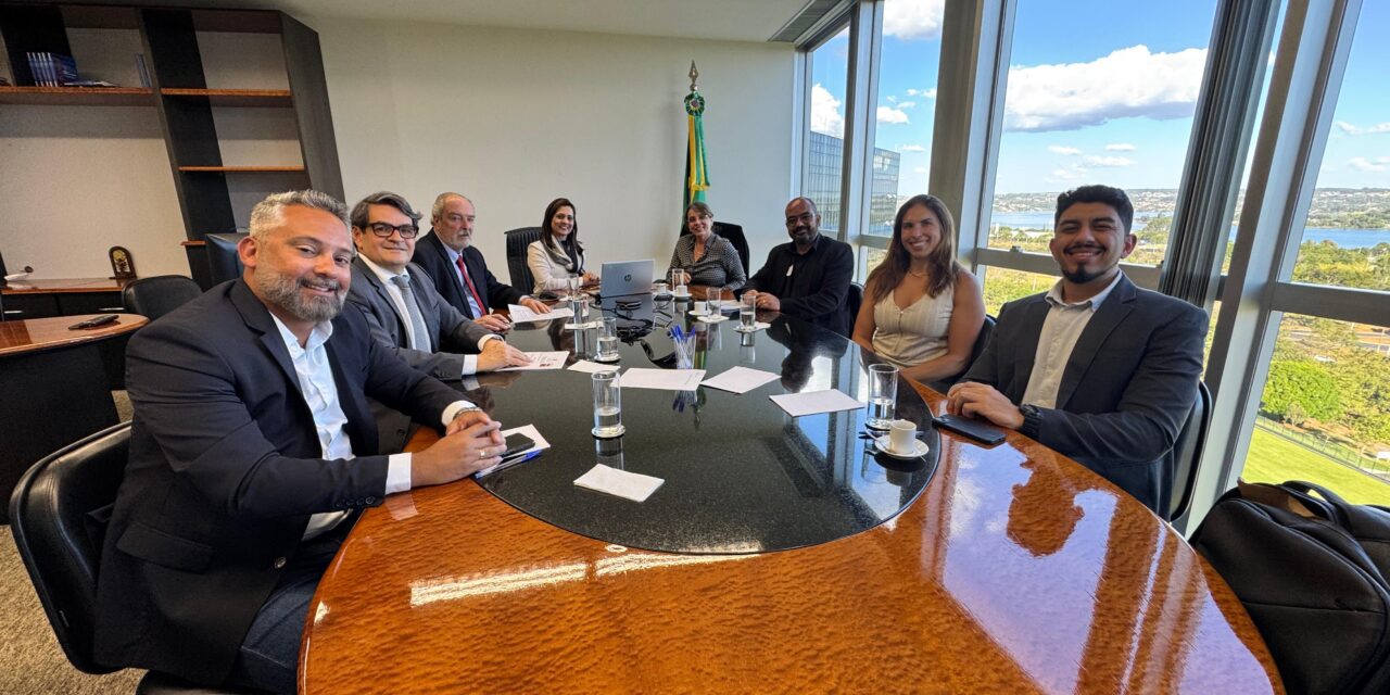 SNM participa de reunião no TST e reafirma defesa do Acordo Coletivo de Trabalho