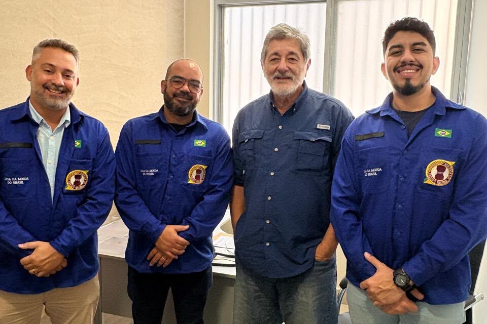 SNM apresenta propostas para fortalecer a Casa da Moeda em reunião com coordenador do programa de governo do presidente Lula.